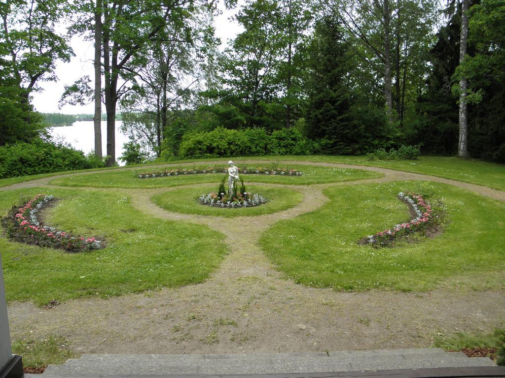Neitsytniemen Kartano Bed and Breakfast Imatra Esterno foto