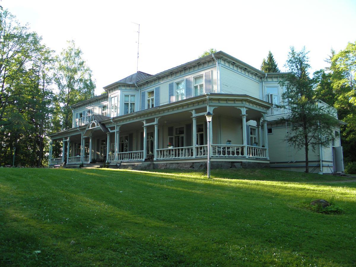 Neitsytniemen Kartano Bed and Breakfast Imatra Esterno foto